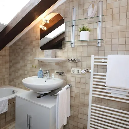 Ferienwohnung Alpspitznest *